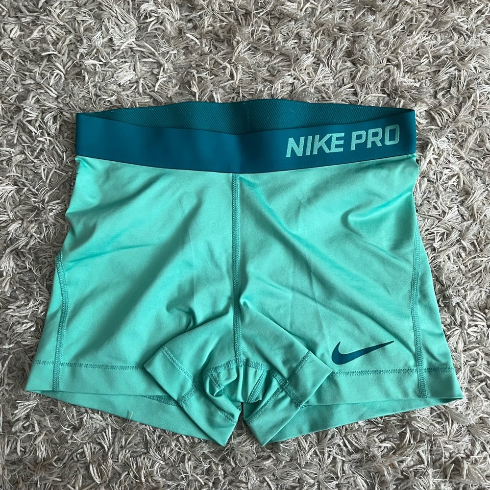Nike Pros